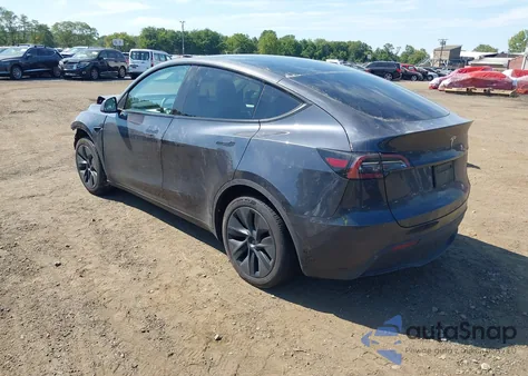 2024 Tesla Model Y Long Range Dual Motor All-Wheel Drive from USA, damaged, VIN 7SAYGDEE6RA294948